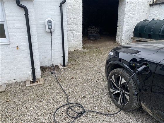 Chargeur de voiture EV de type 2 gratuit à Abbotsway Cottage