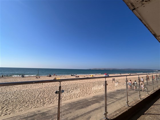 VIEW RIGHT