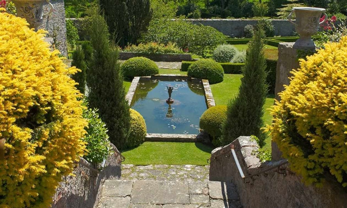 Bodysgallen Hall gardens