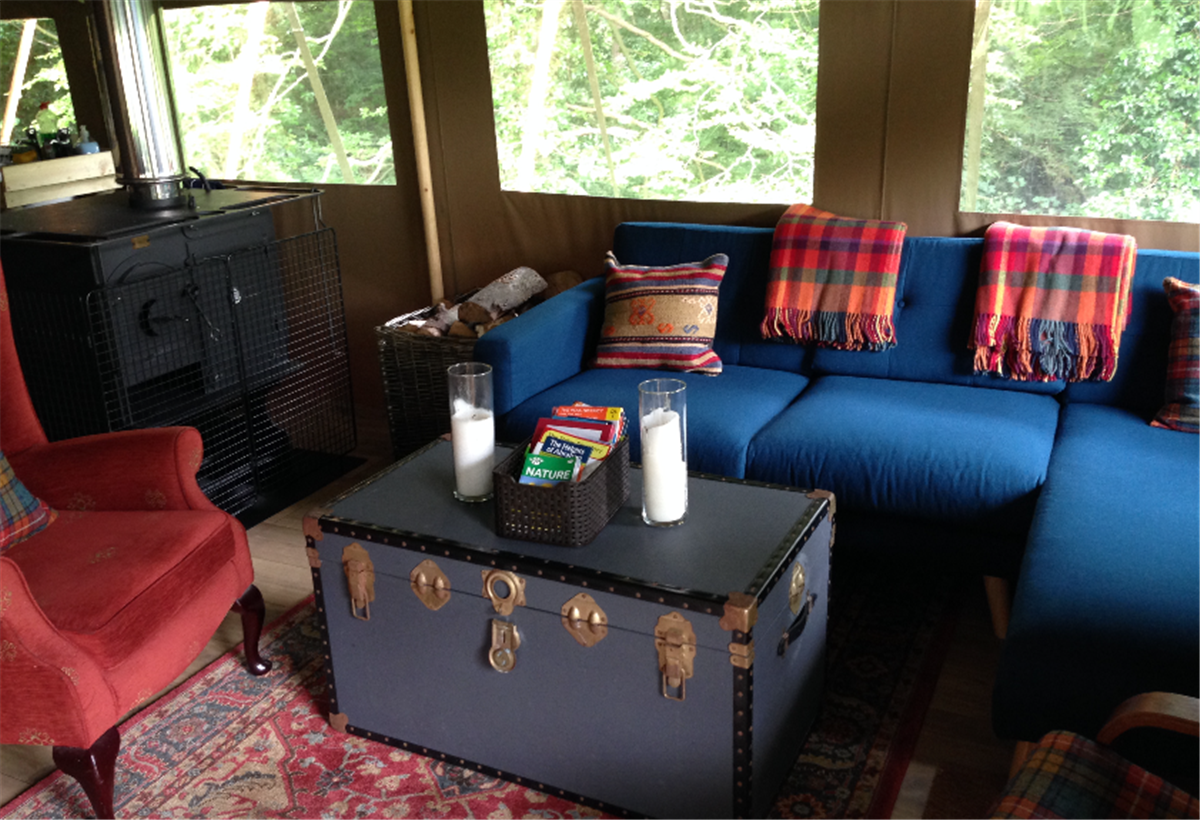 Luxury safari tents
