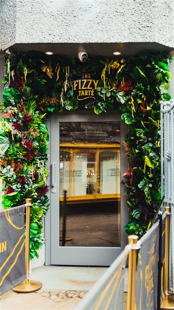 The Entrance To The Fizzy Tarté
