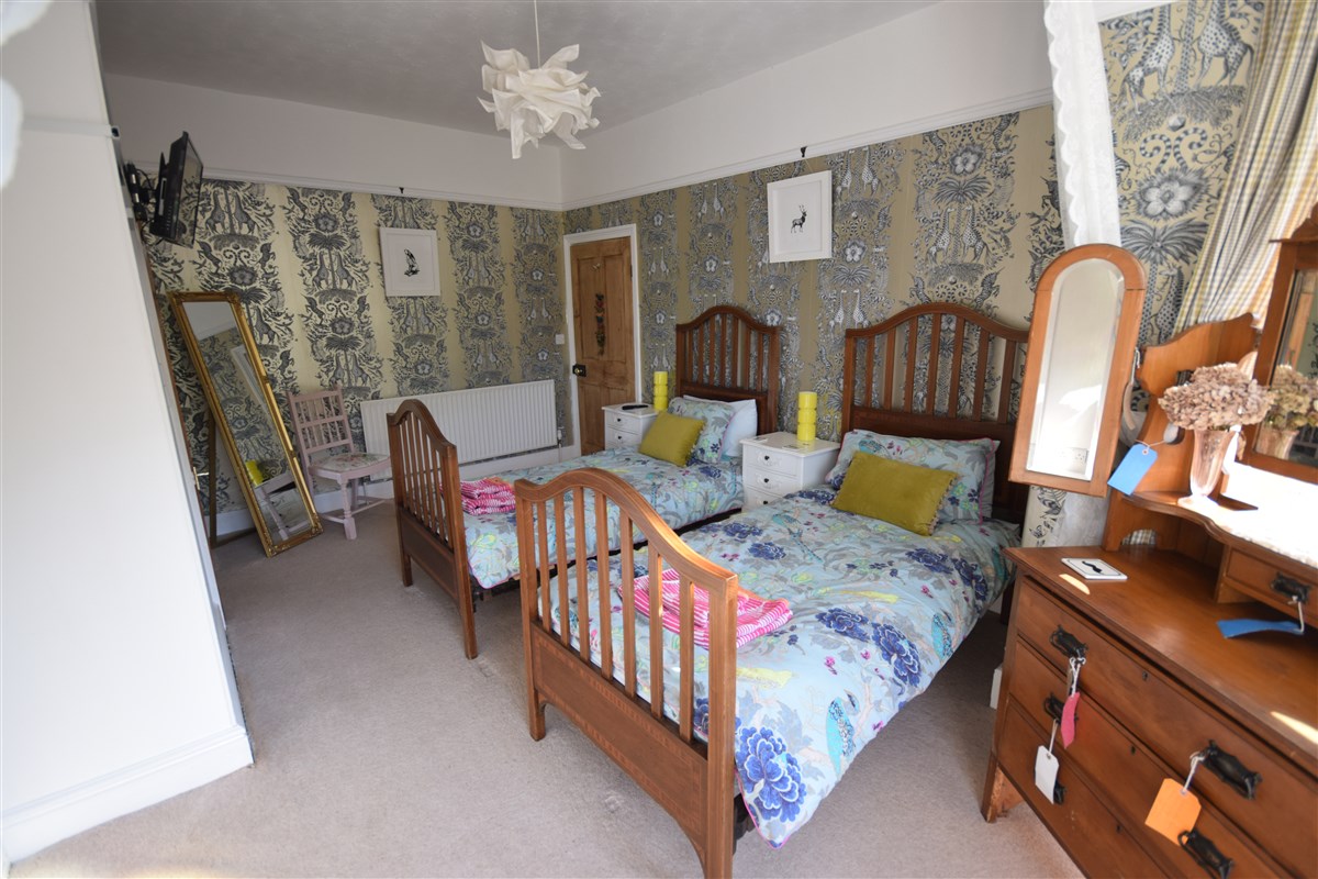 king superior ensuite shower   sea view 