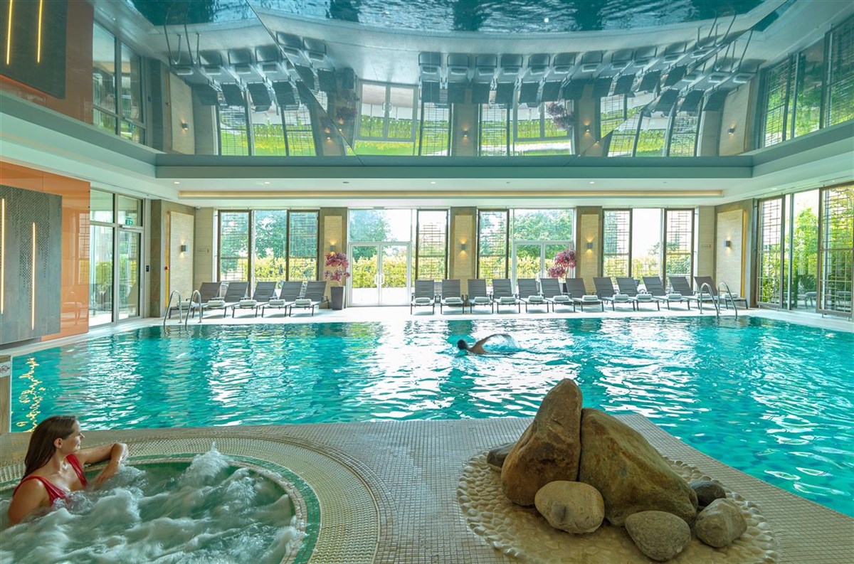 Cottonmill Swimming Pool