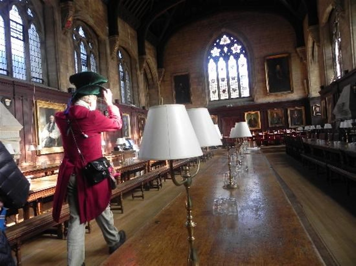 Oxford Guided Tours Mad hatter guide