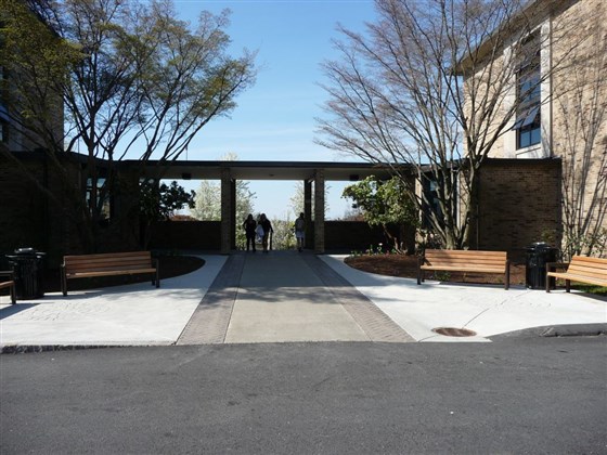 Praça do Salão dos Ex-Alunos