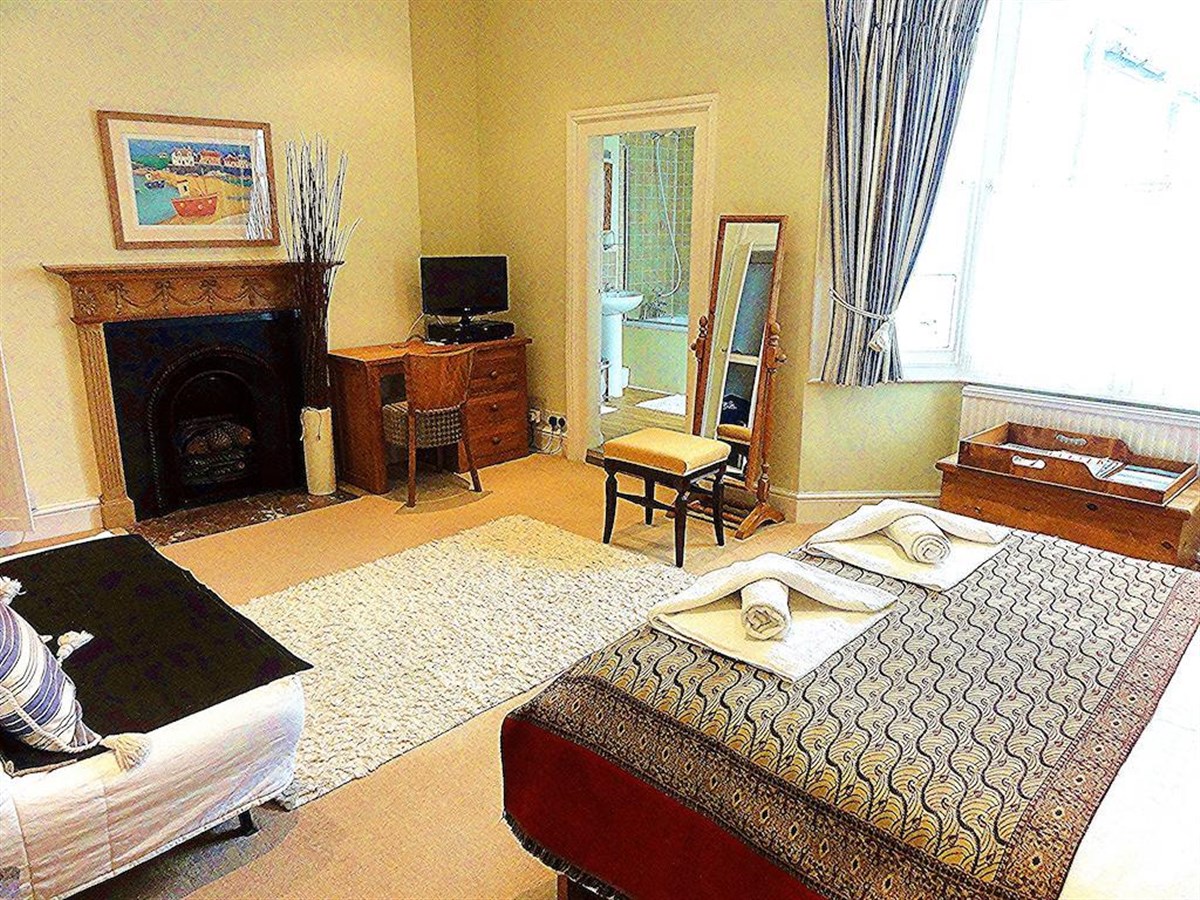 Anzac Street Bistro, Dartmouth