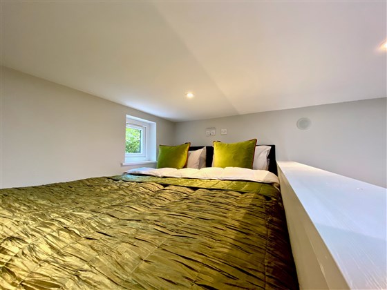 Sunridge Cubes, Yealmpton, Devon