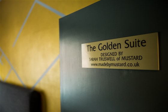 Goldene Suite