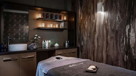Wood Hall Hotel & Spa