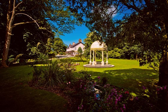 The Gunroom Restaurant, Plas Dinas Country House