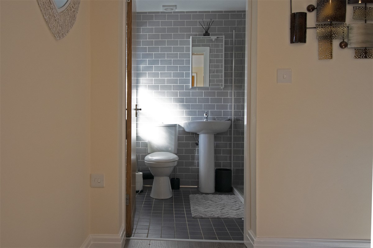 En suite bathroom