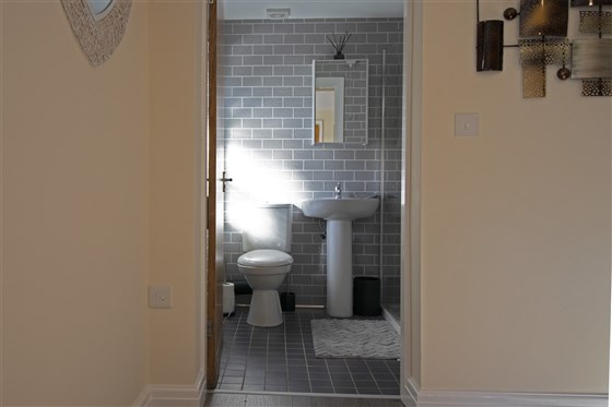 En suite bathroom