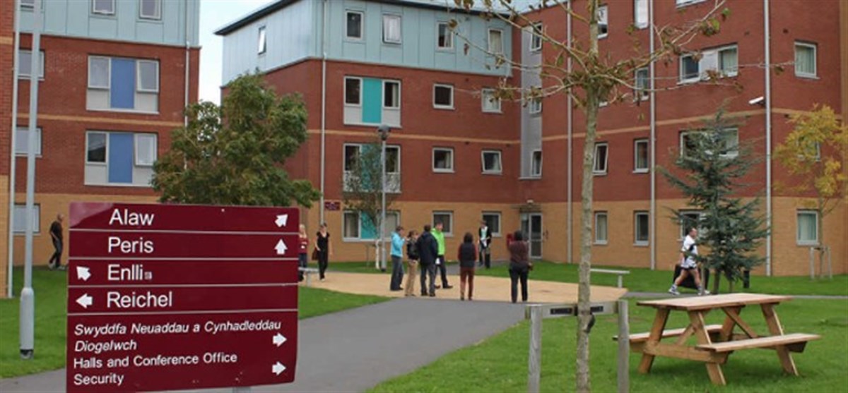 Ffriddoedd Campus.