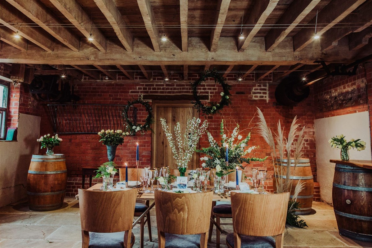 Manor Estate Wedding Venue, Wiltshire