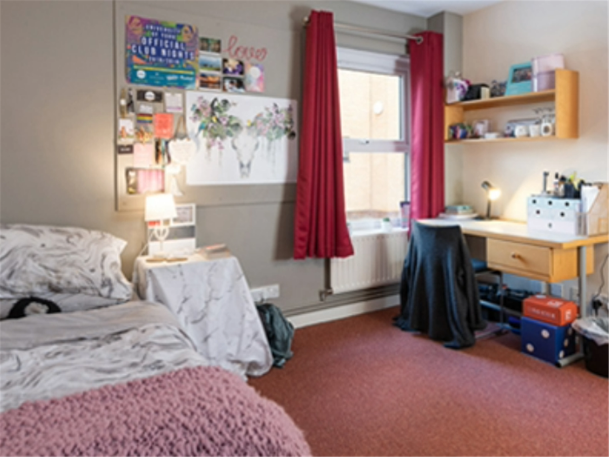 Single with Shared Bathroom