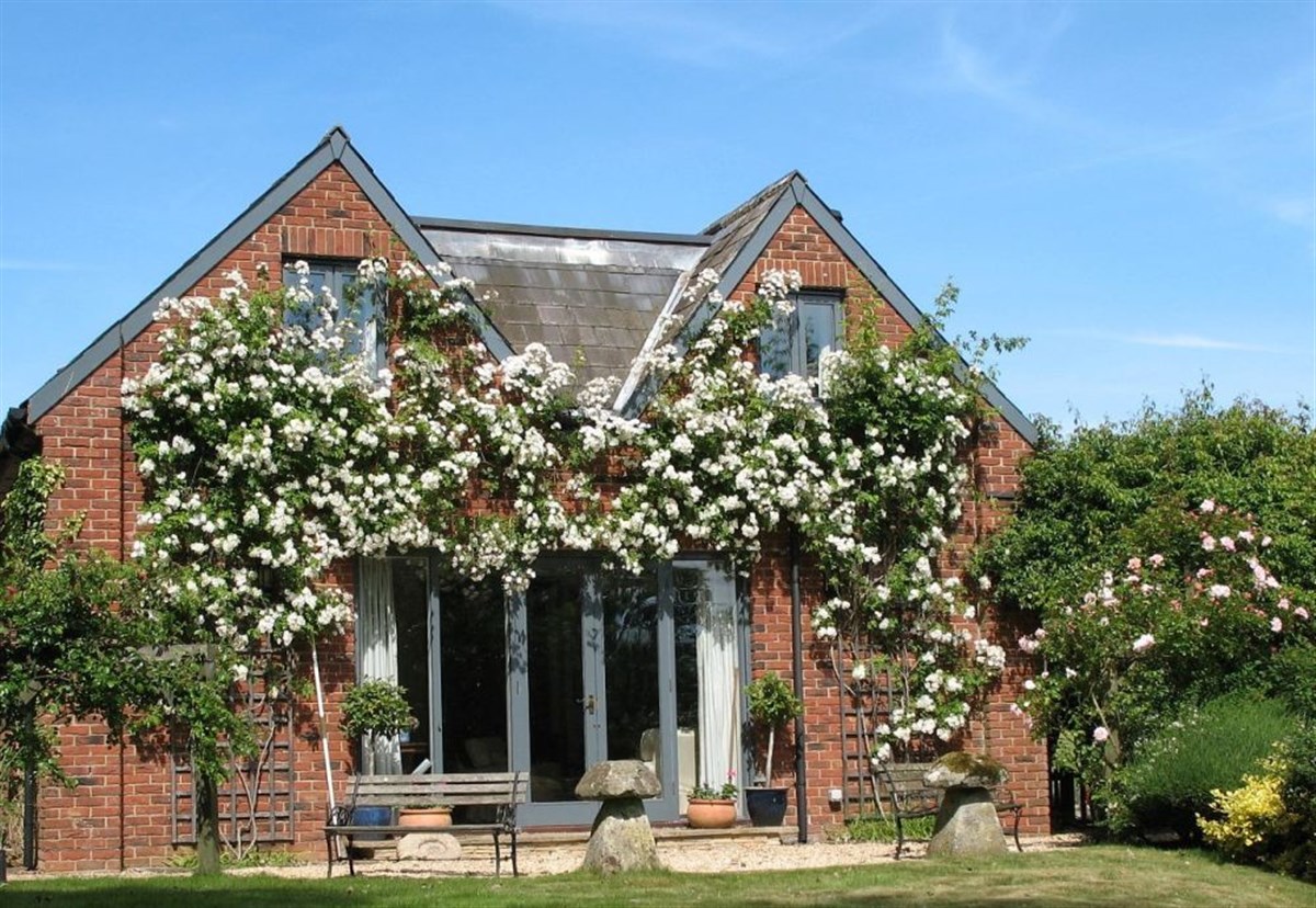 Blandings B&B, Horringford