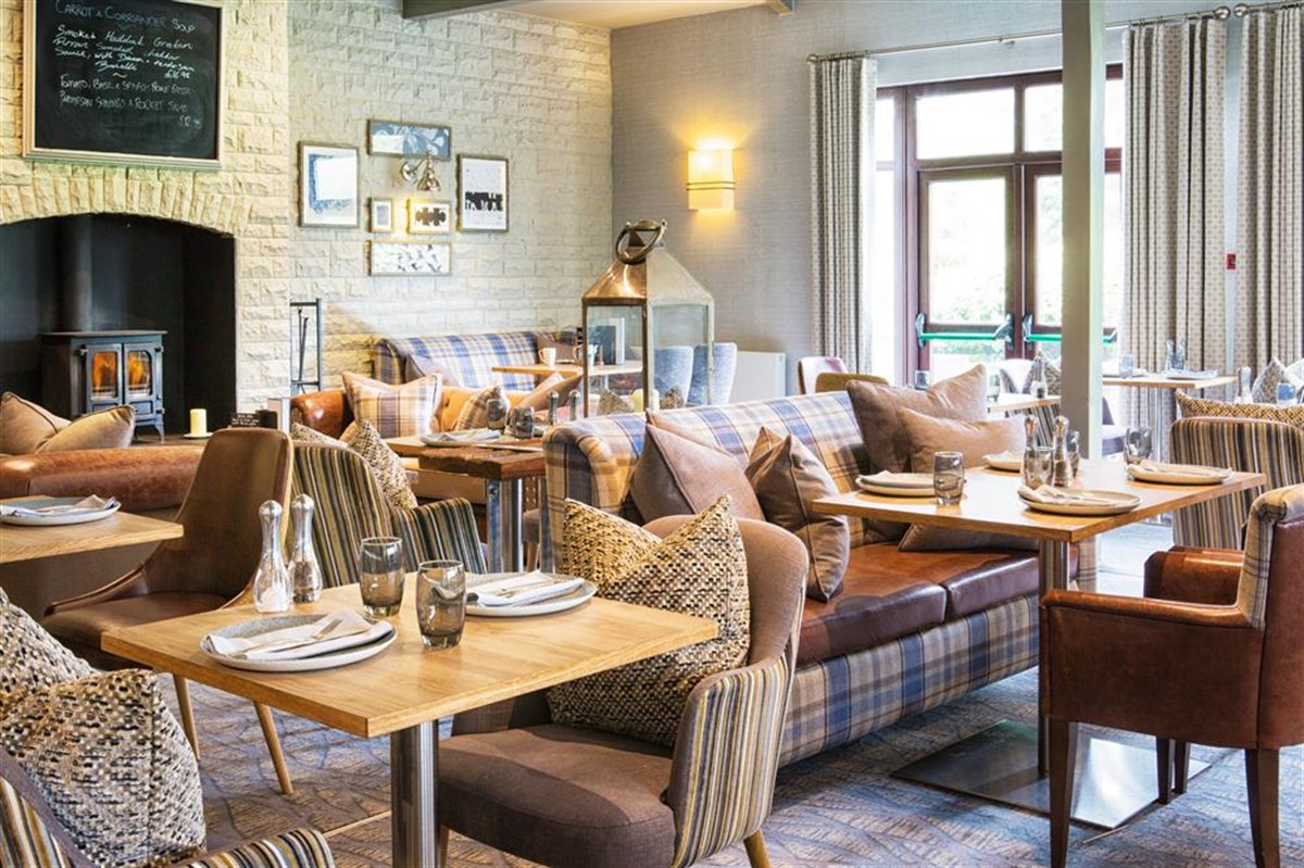 Brambles Seafood & Grill