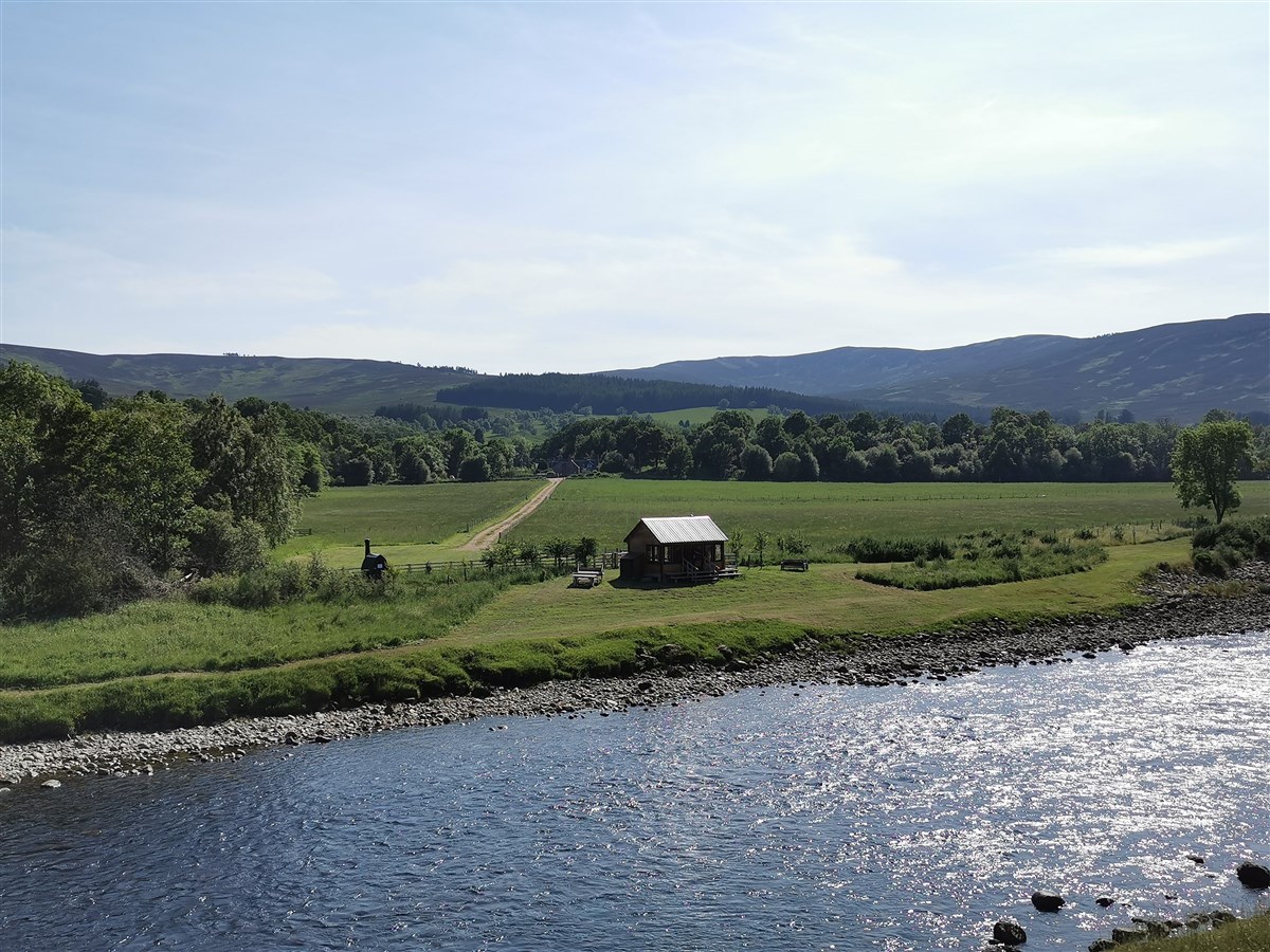 Tassachd pool and hut