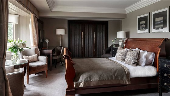 Wood Hall Hotel & Spa