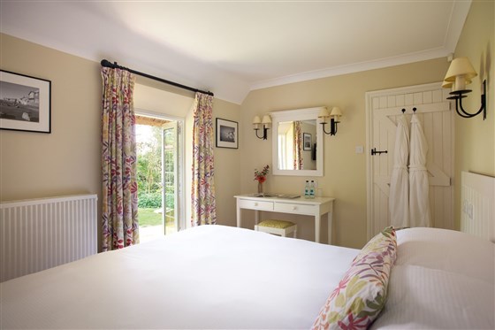 Waterside Cottage Suite