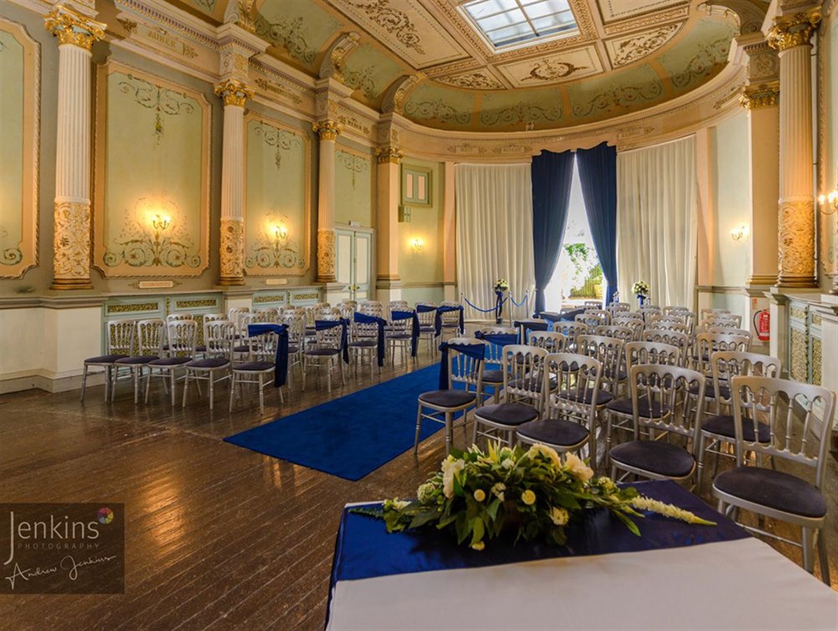 Free Chivari Chairs for use in your Ceremony