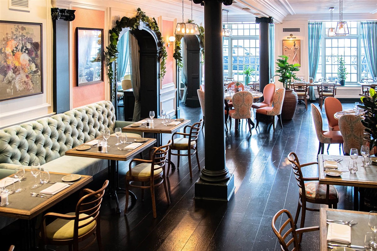 Castle Hotel Leaf restaurant