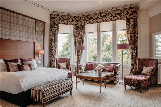 Signature room