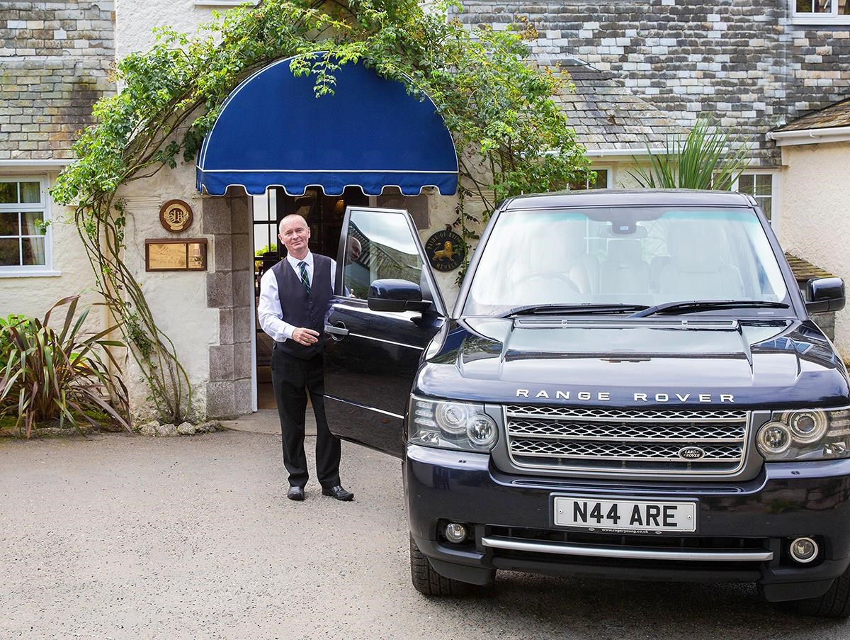 The Nare's national door-to-door chauffeur service