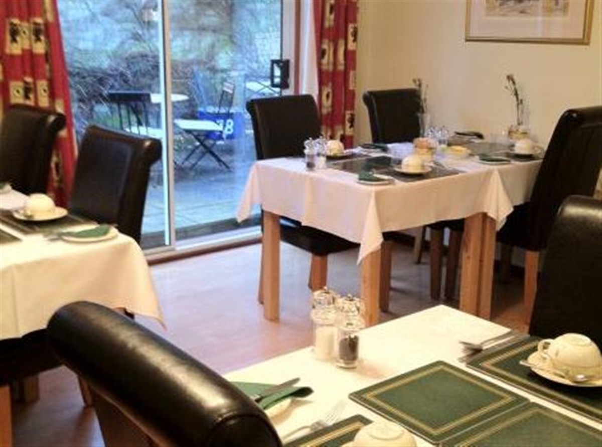 Salle de petit déjeuner 