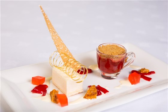 Cringletie rhubarb dessert