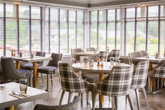 Cruize Bar / Brasserie 