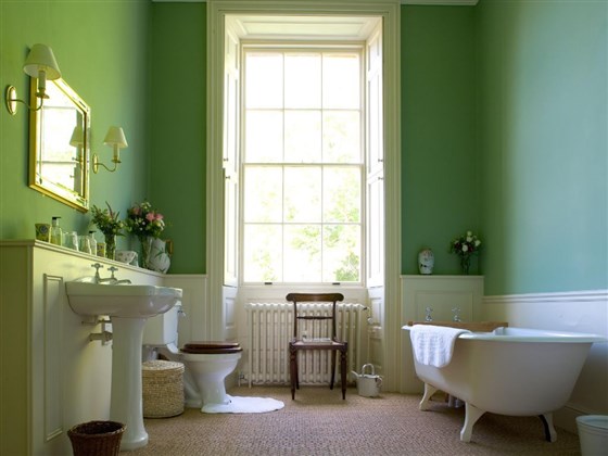Georgian House bathroom