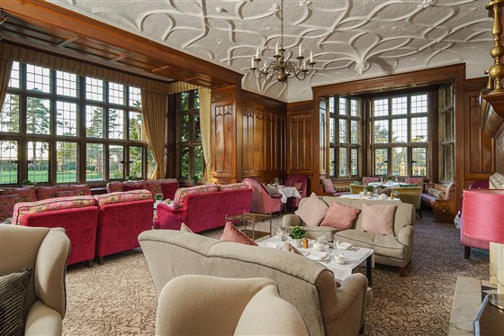 Fanhams Hall