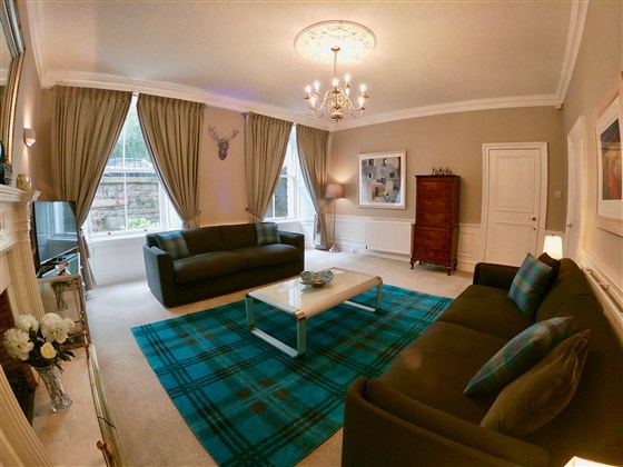 Luxurious Living Room.