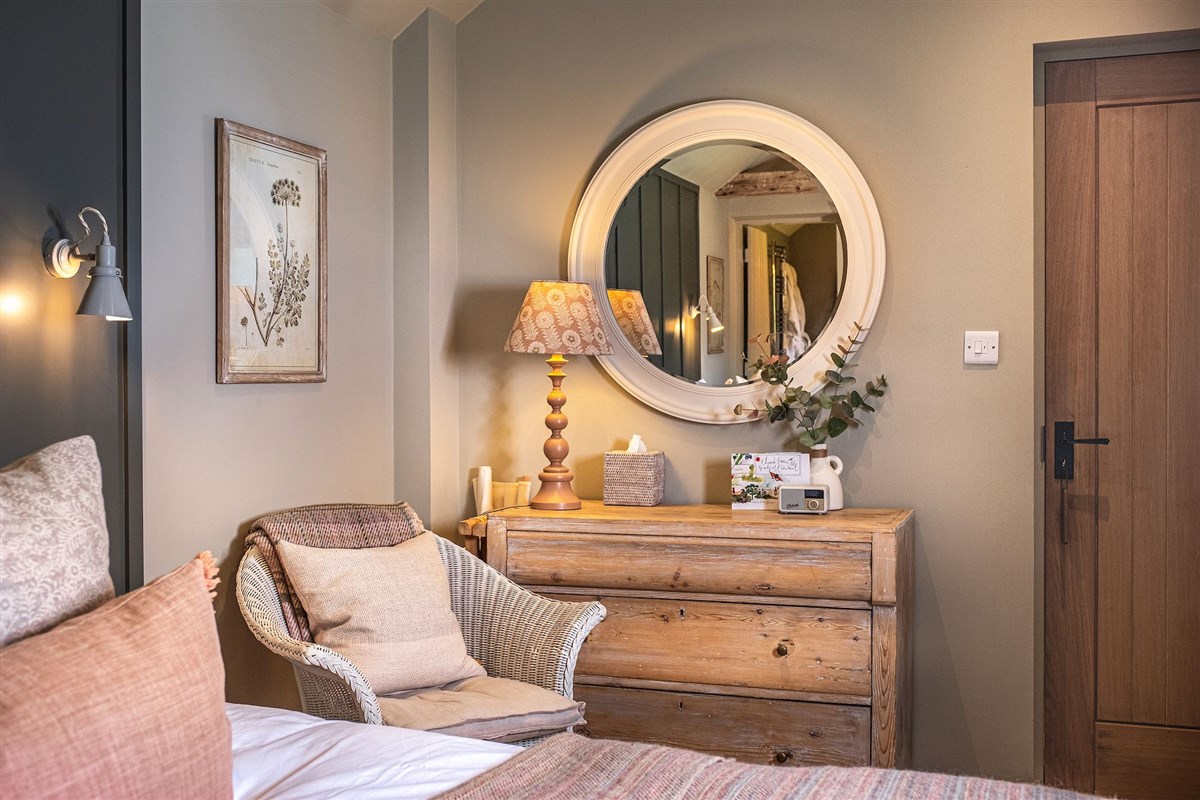 Church Farm bedroom