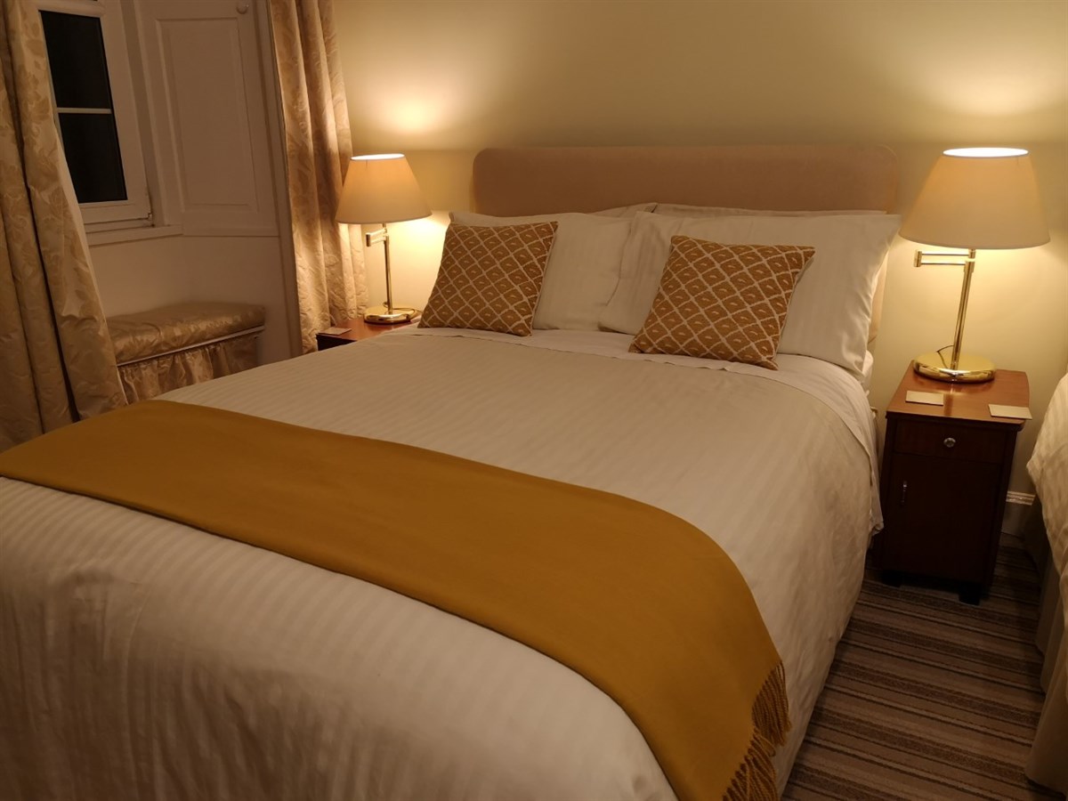 Family room sleeps 3 adults or 2 adults and 1 child