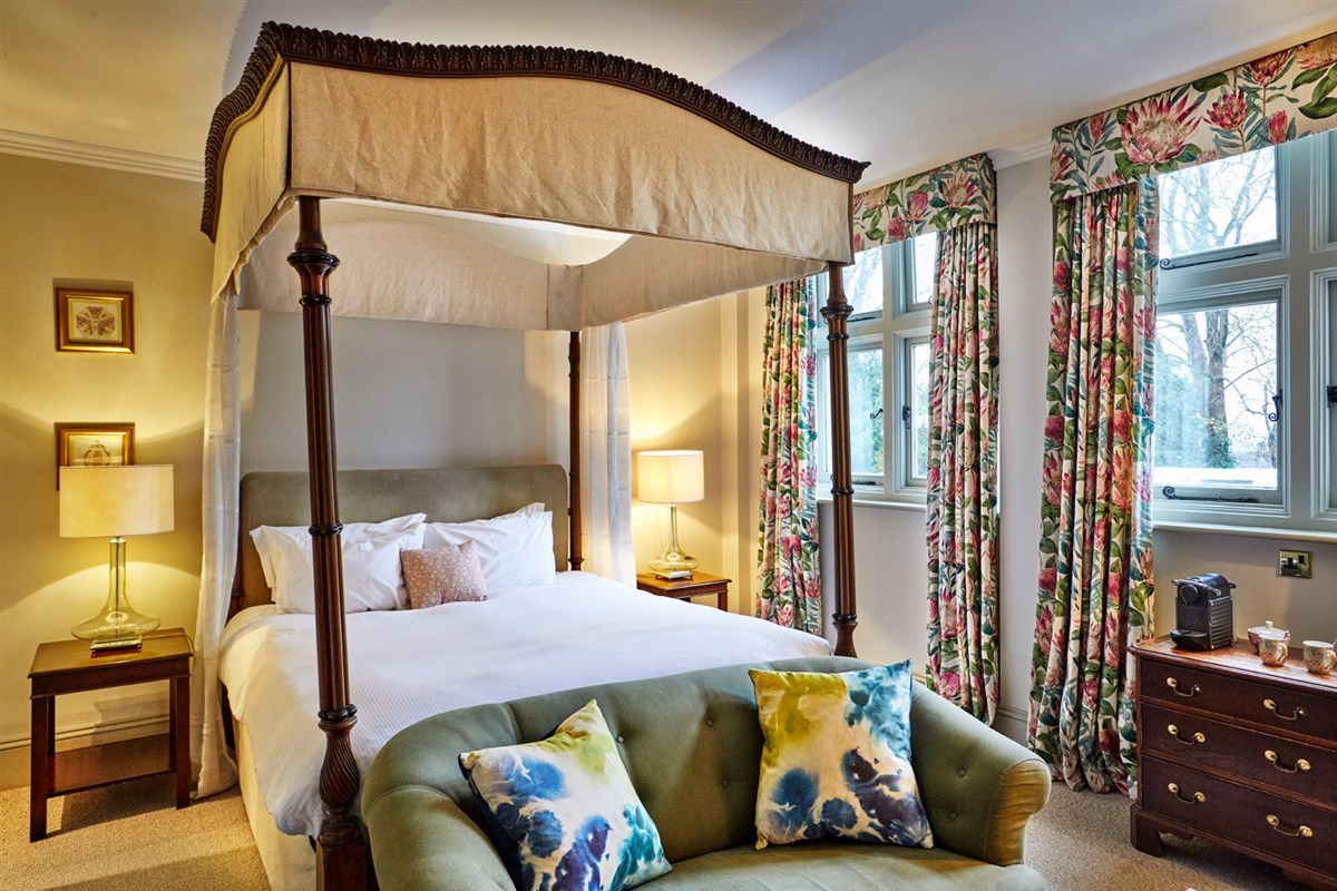 Feature Room at Ockenden Manor