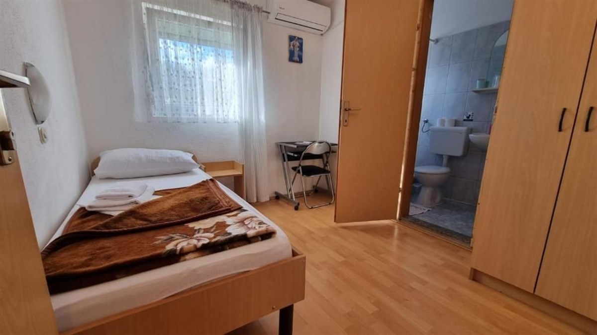 Single room