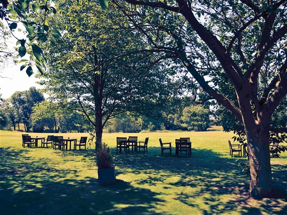 Fairfield Manor Hotel