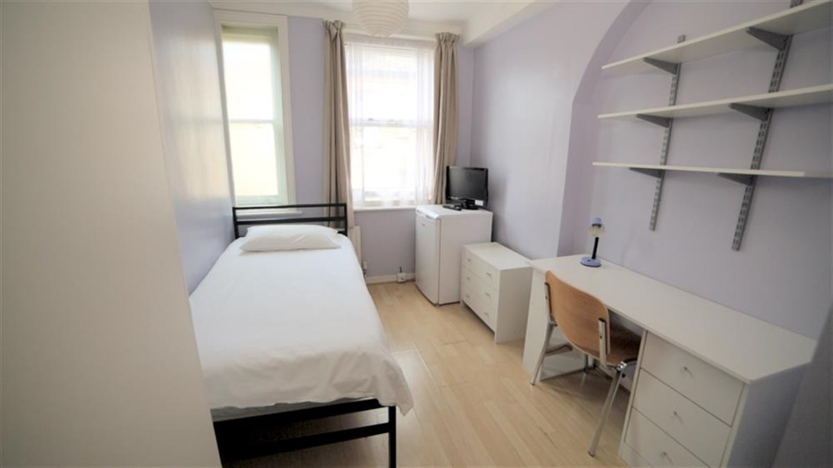 En-suite room