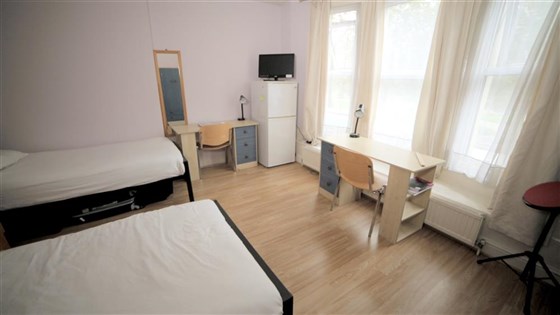 twin room