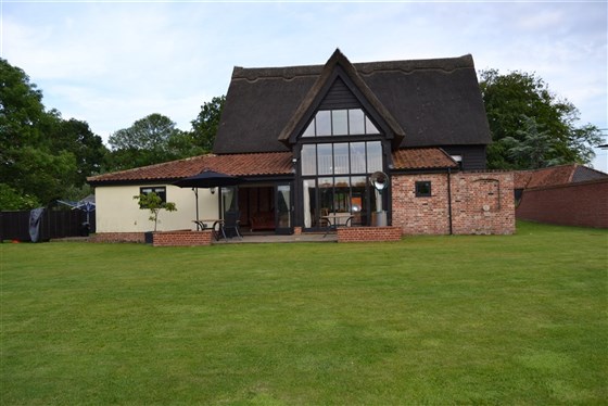 Granero Wortwell Hall