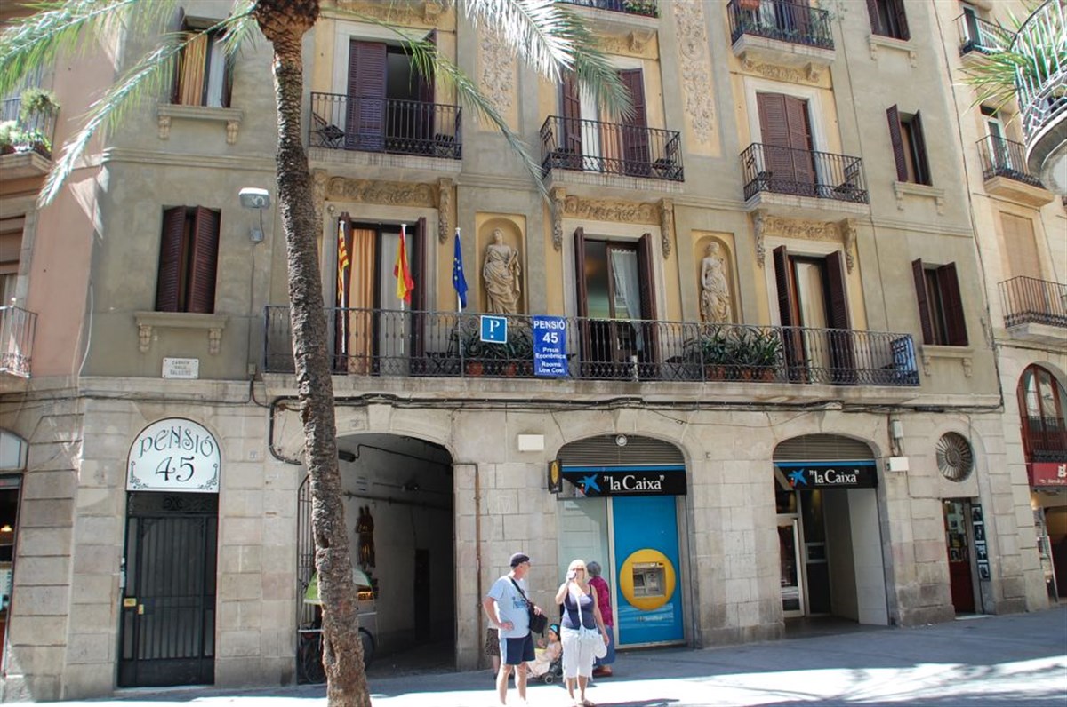 Façade du bâtiment