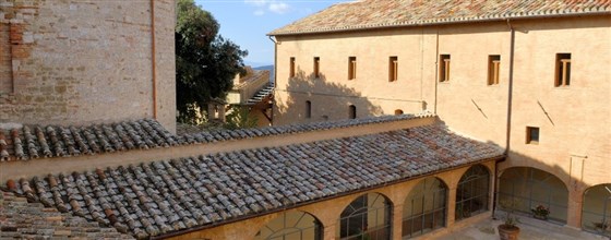 Chiostro del Capestrano 