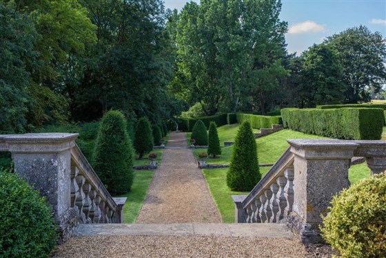 Gardens & Grounds