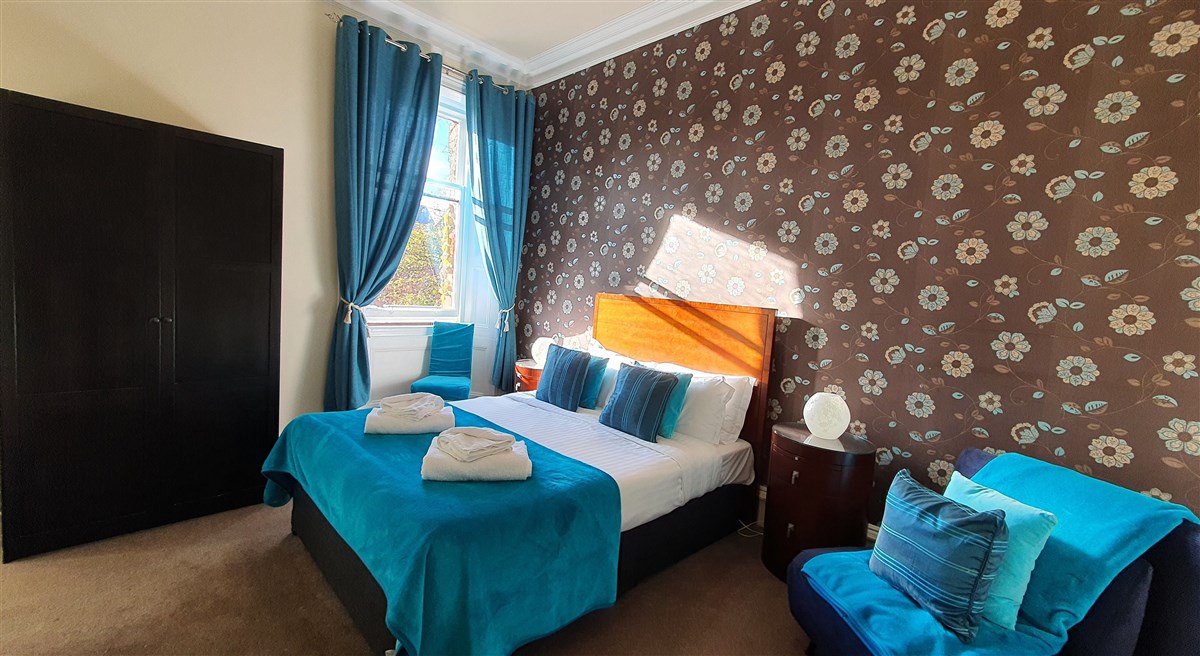 Chambre Double avec Canapé-Lit