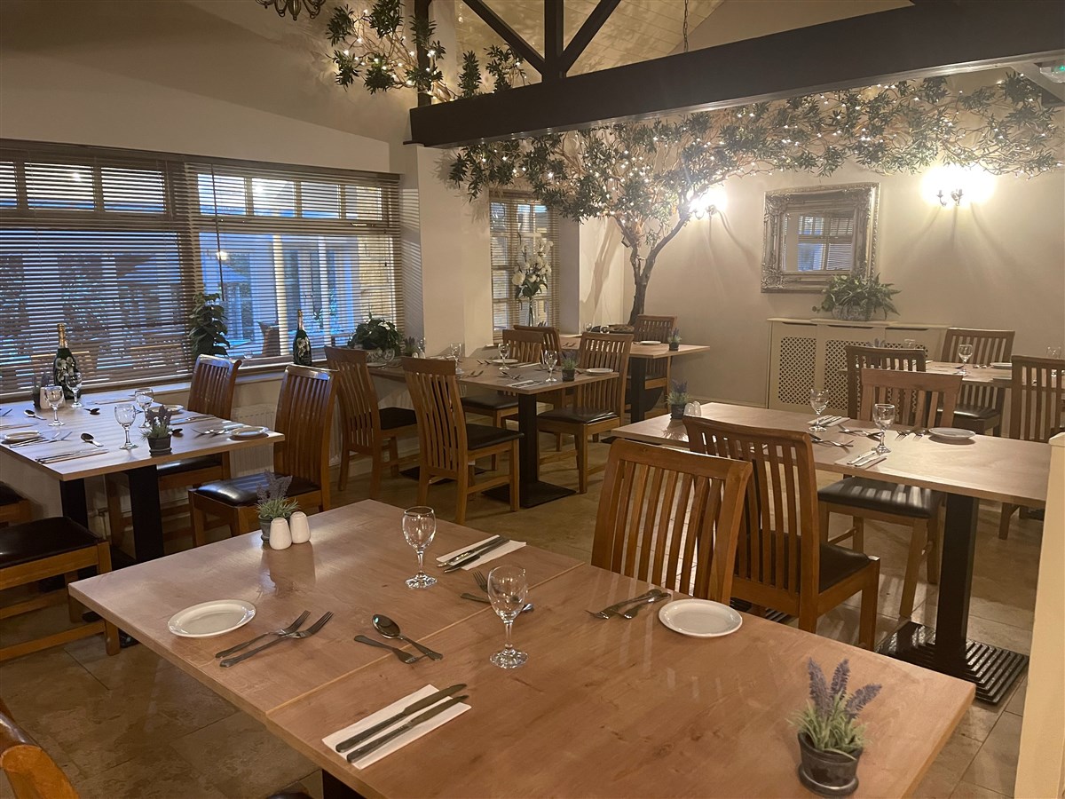 Courtyard Restaurant