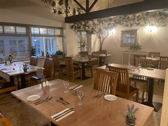 Courtyard Restaurant