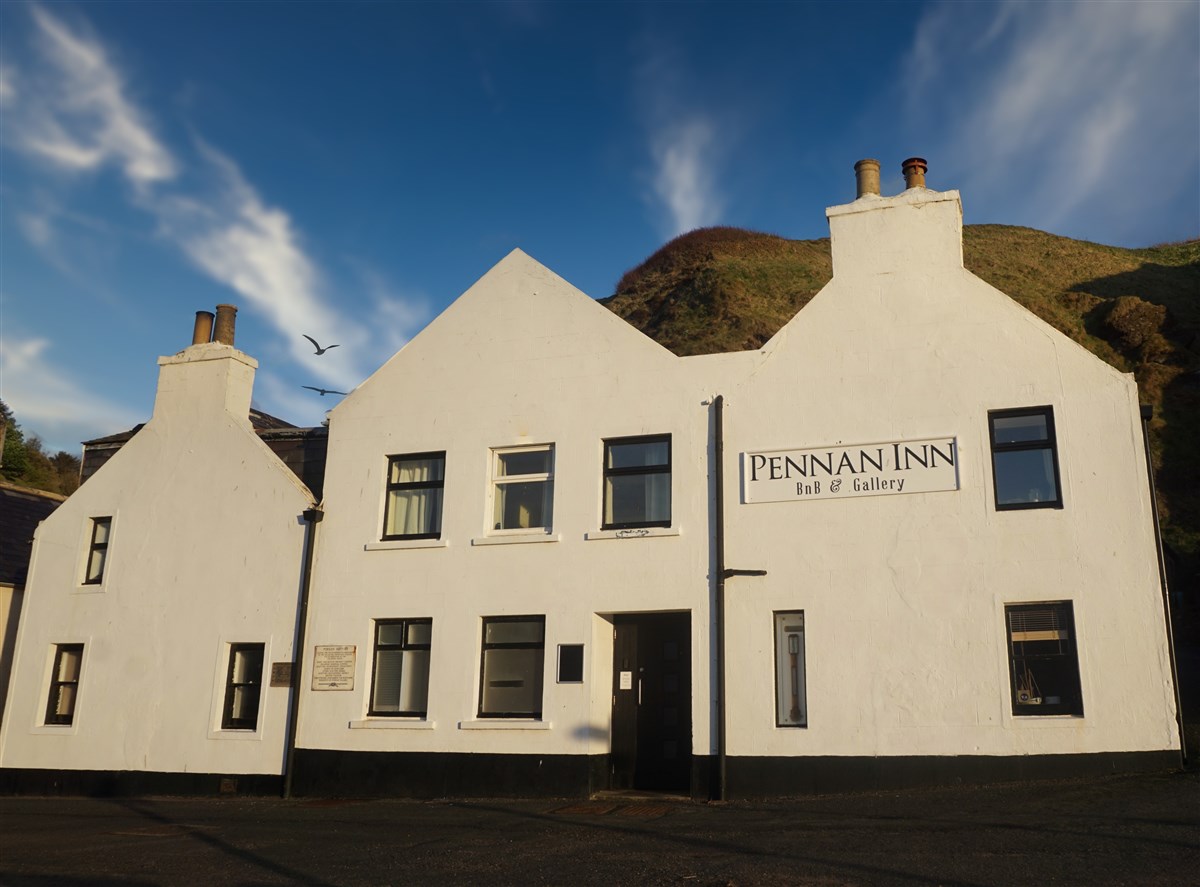 Vista para o Pennan Inn BnB&Gallery