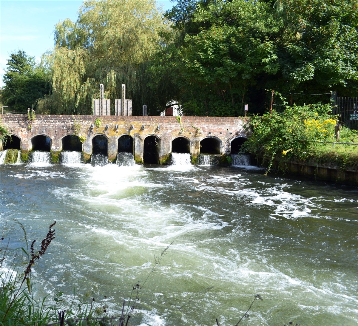 Main hatch pool